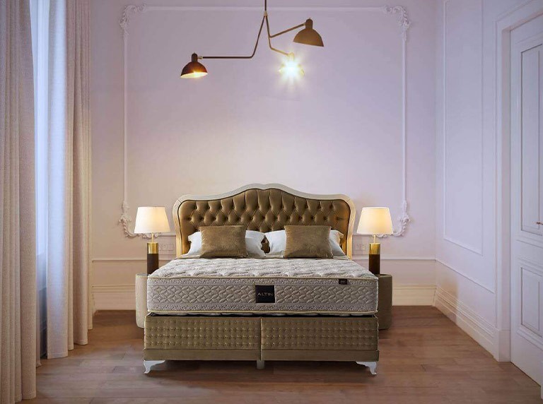מיטה זוגית עם ארגז מצעים דגם מיריי+קרואון
